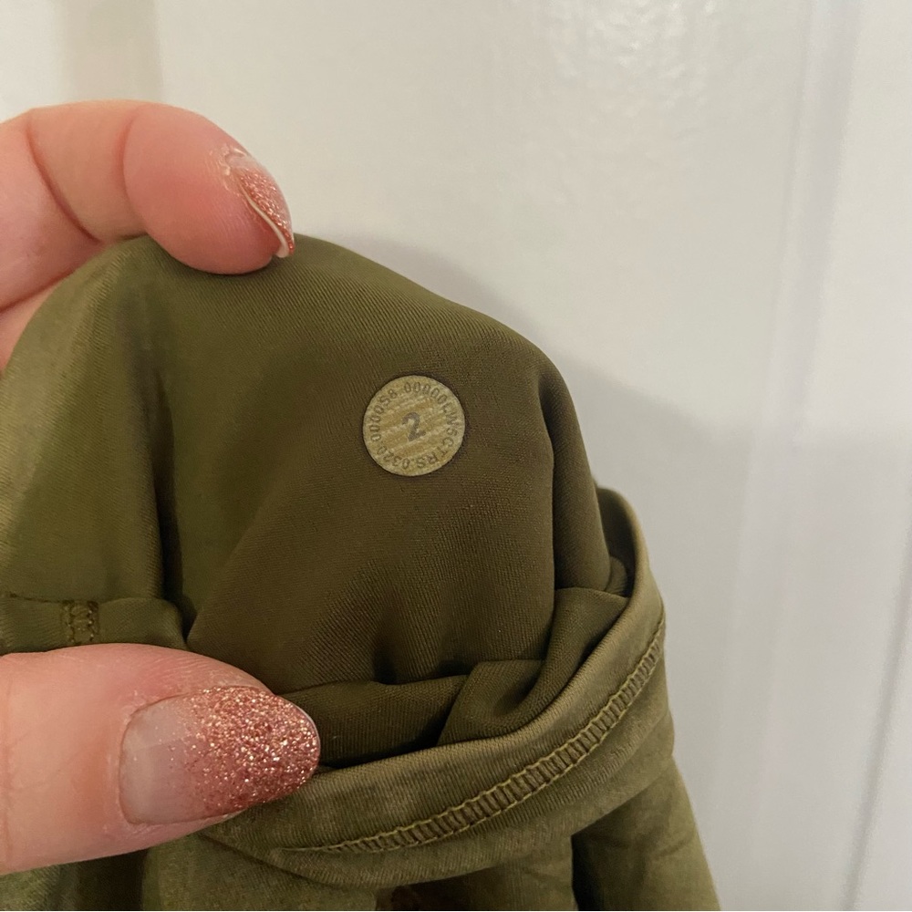 lululemon athletica Olive Green High-Rise Leggings - Picture 8 of 11